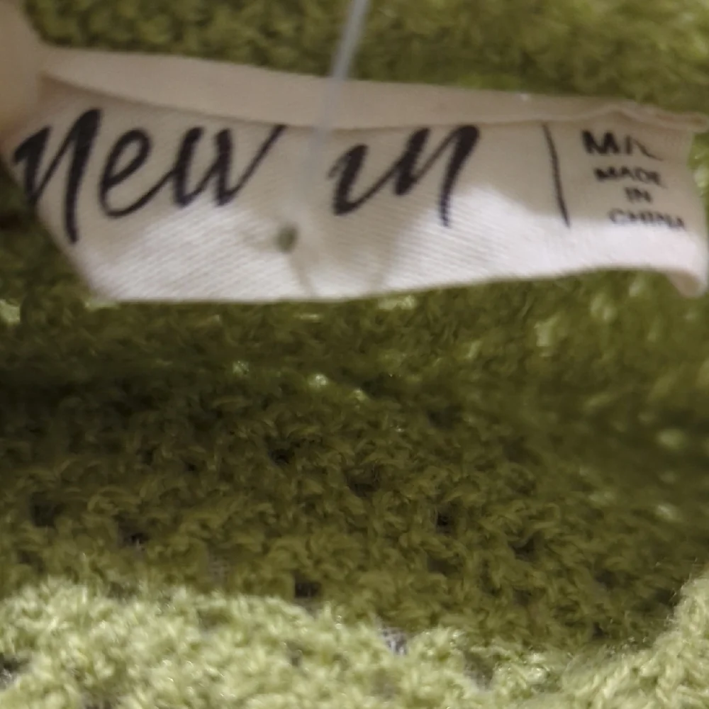 Green Floral Crochet Sweater - Picture 4 of 4